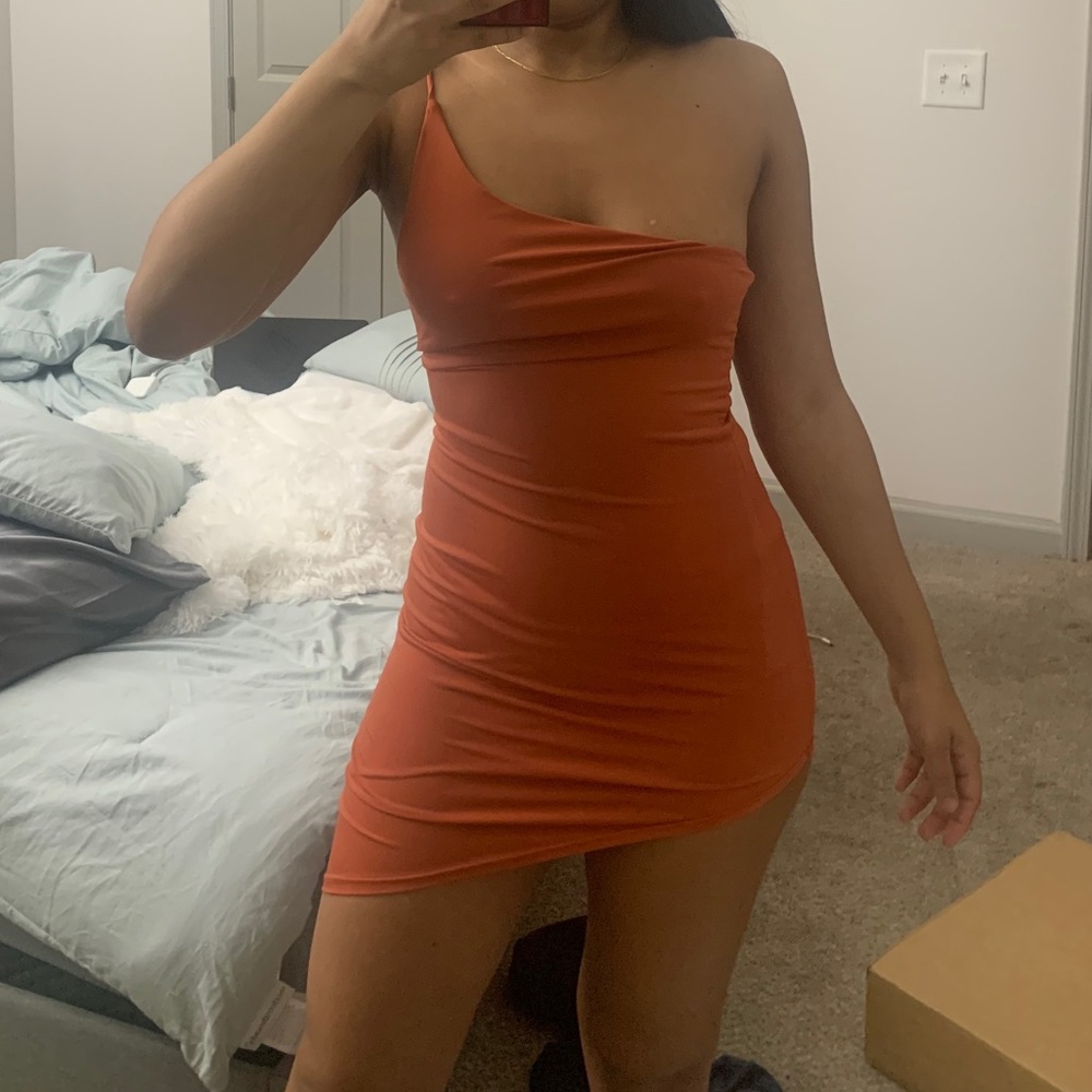 Orange dress